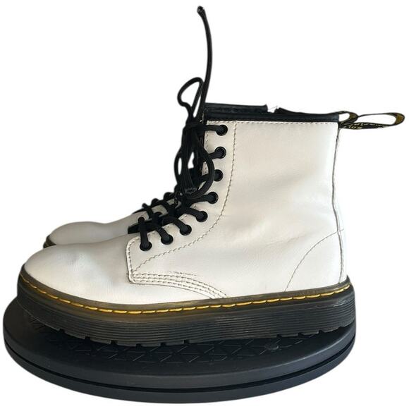 Kids Dr. Martens Zavala Leather Lace-Up Ankle Flat Combat Boot Size 1 White - Picture 1 of 6